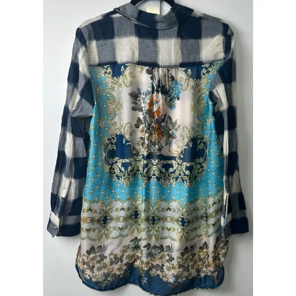 Soft Surroundings Size M Mixed Media Plaid Embroidered Floral Tunic Top LS D4 - Picture 3 of 7